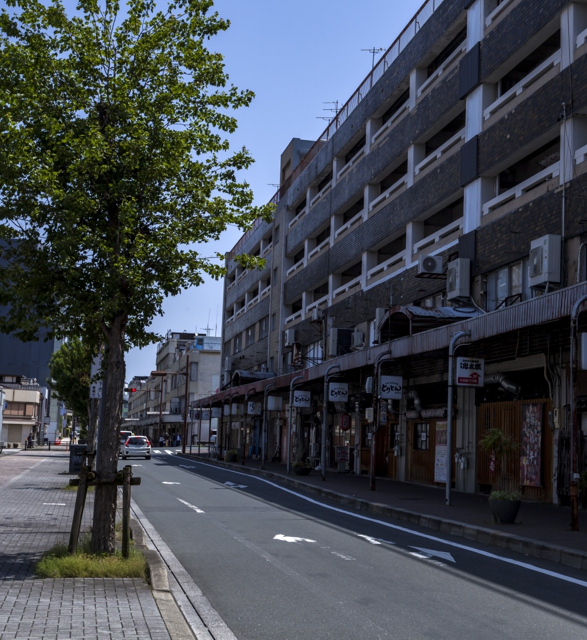 老朽化とテナント減少による収益悪化への対応